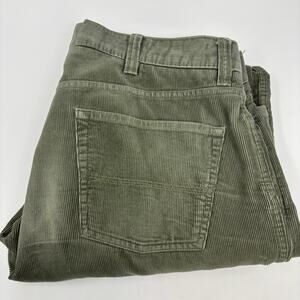 L.L Bean Men's 38x30 Green 100% Cotton Standard Fit Corduroy Pants